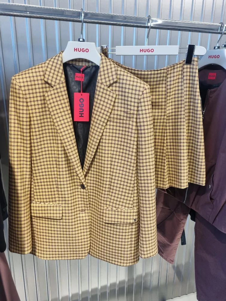 Damen Mode Anlass Party Neubrandenburg Bumerang2