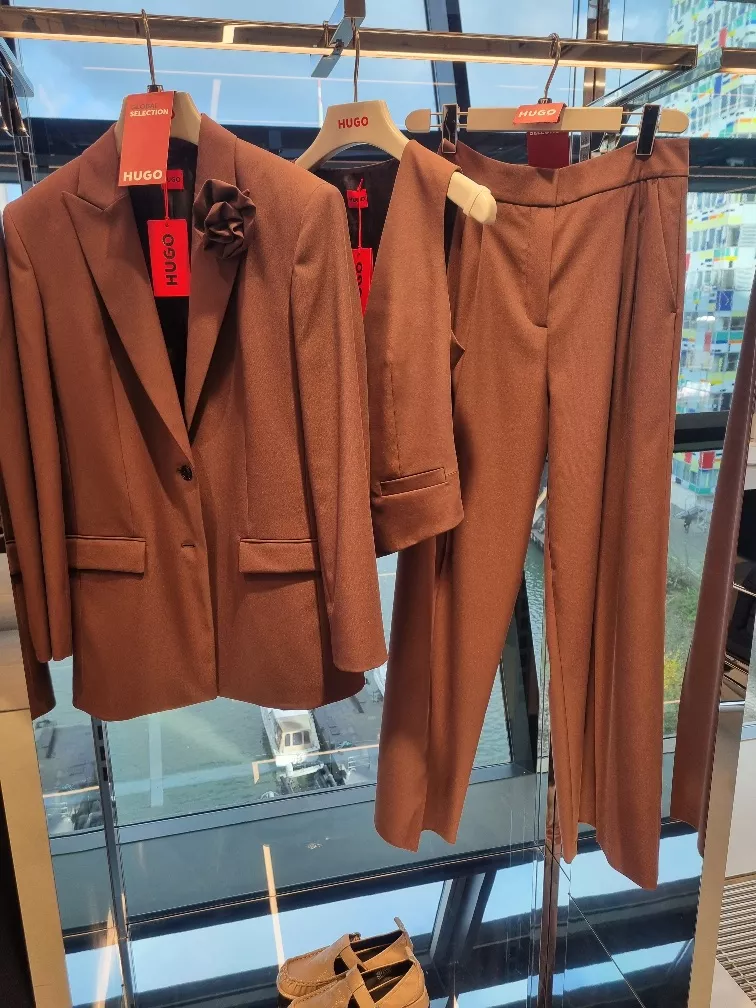 Damen Mode Anlass Party Neubrandenburg Bumerang1