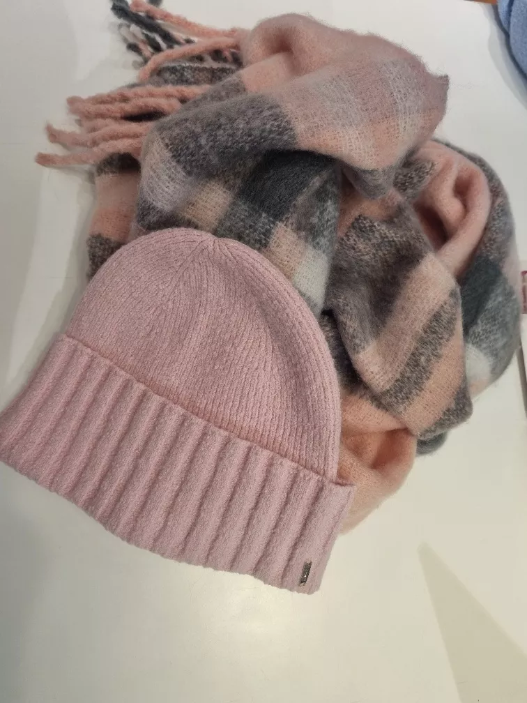 Damen Mode Accessoires Neubrandenburg Bumerang9