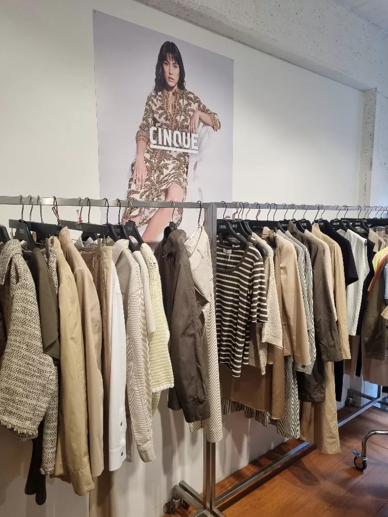 Damen Freizeitmode Neubrandenburg Bumerang10